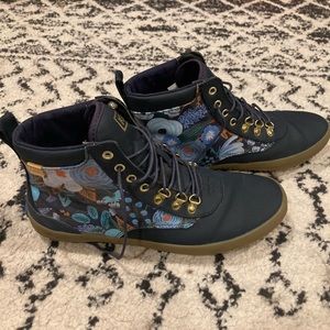 Water resistant Keds size 9.5